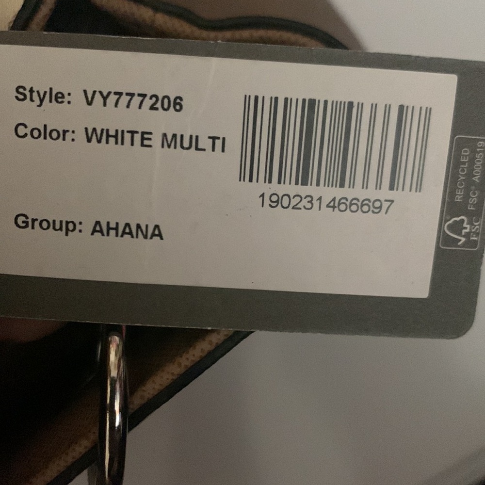 Guess purse 👜 - Picture 4 of 4